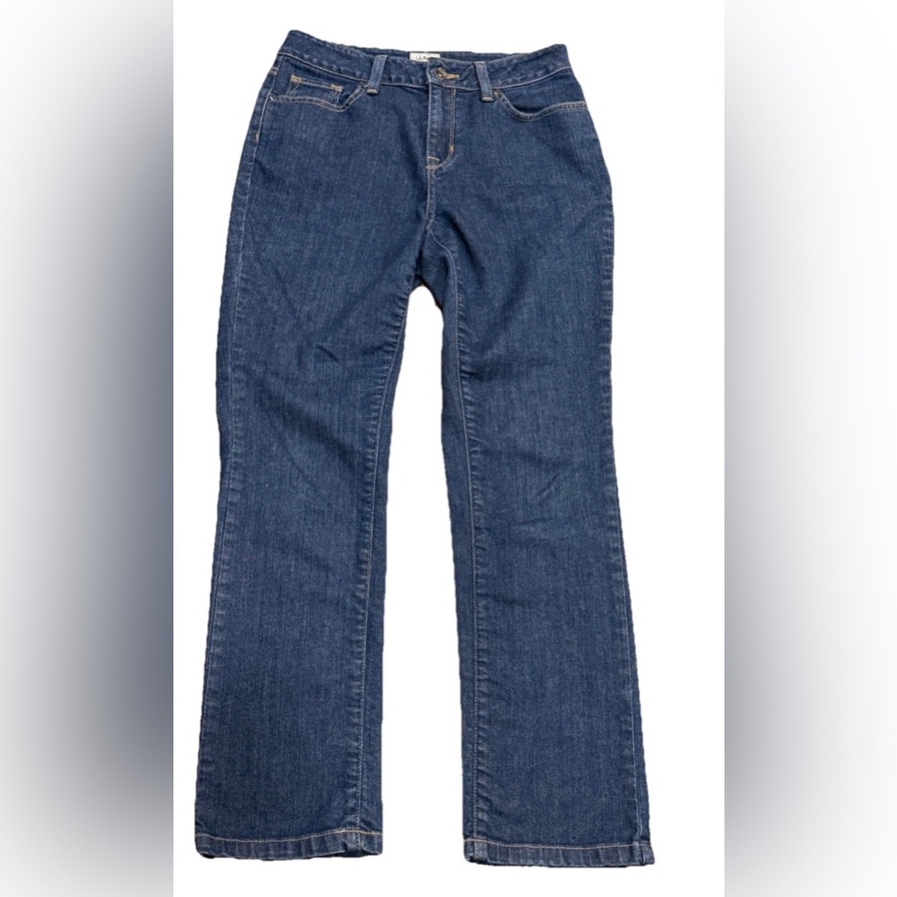L.L. Bean Classic Fit Straight Leg Jeans Medium Wash Petite 4P